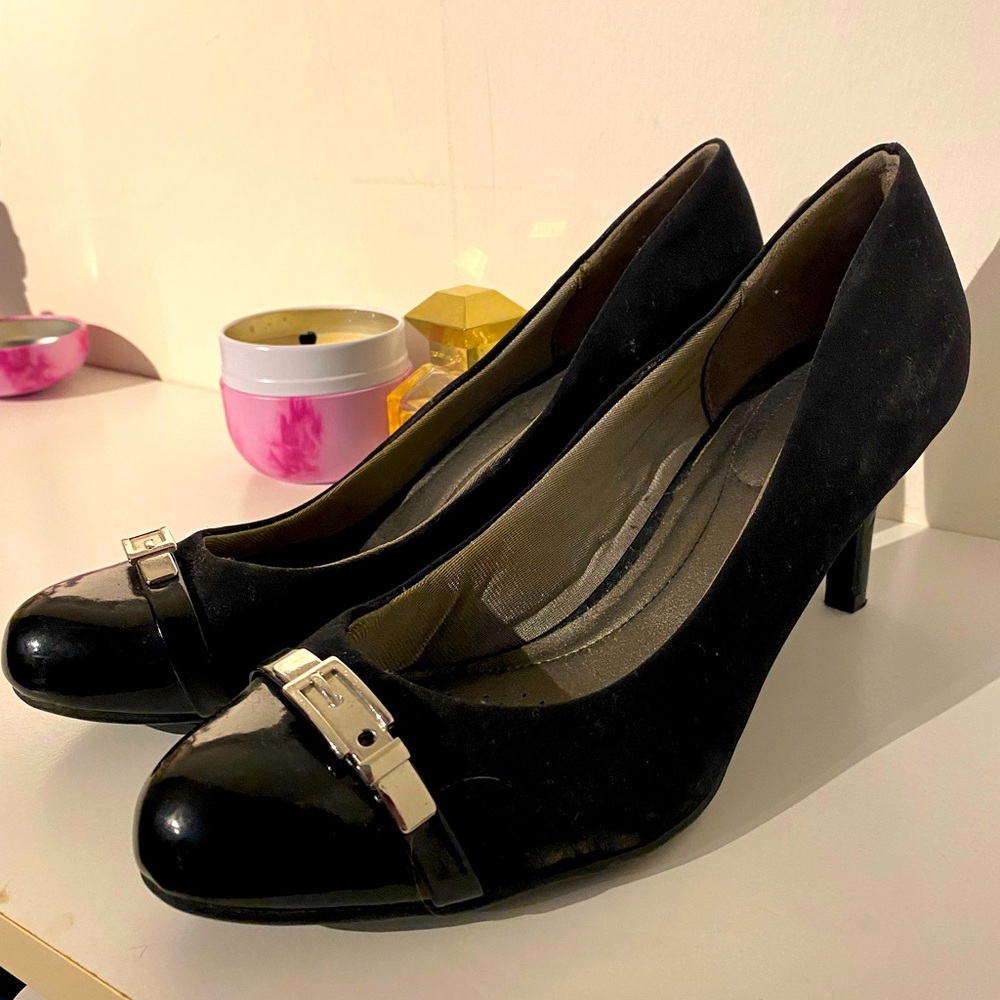 Lifestride soft system heels, comfortable slight wear but worn infrequently